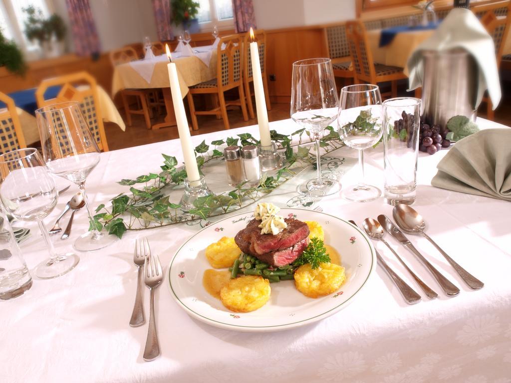 Fruehstueckspension Wiesenhaus Miesenbach  Екстер'єр фото